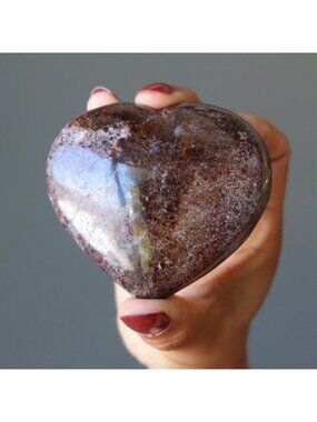 Garnet Heart Strength Bravery Red Gemstone Natural Crystal Stone